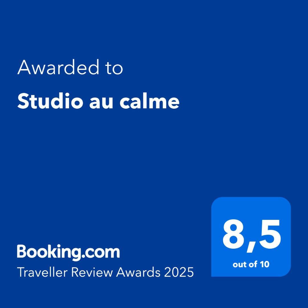 Studio Au Calme Saint-Denis Exteriér fotografie
